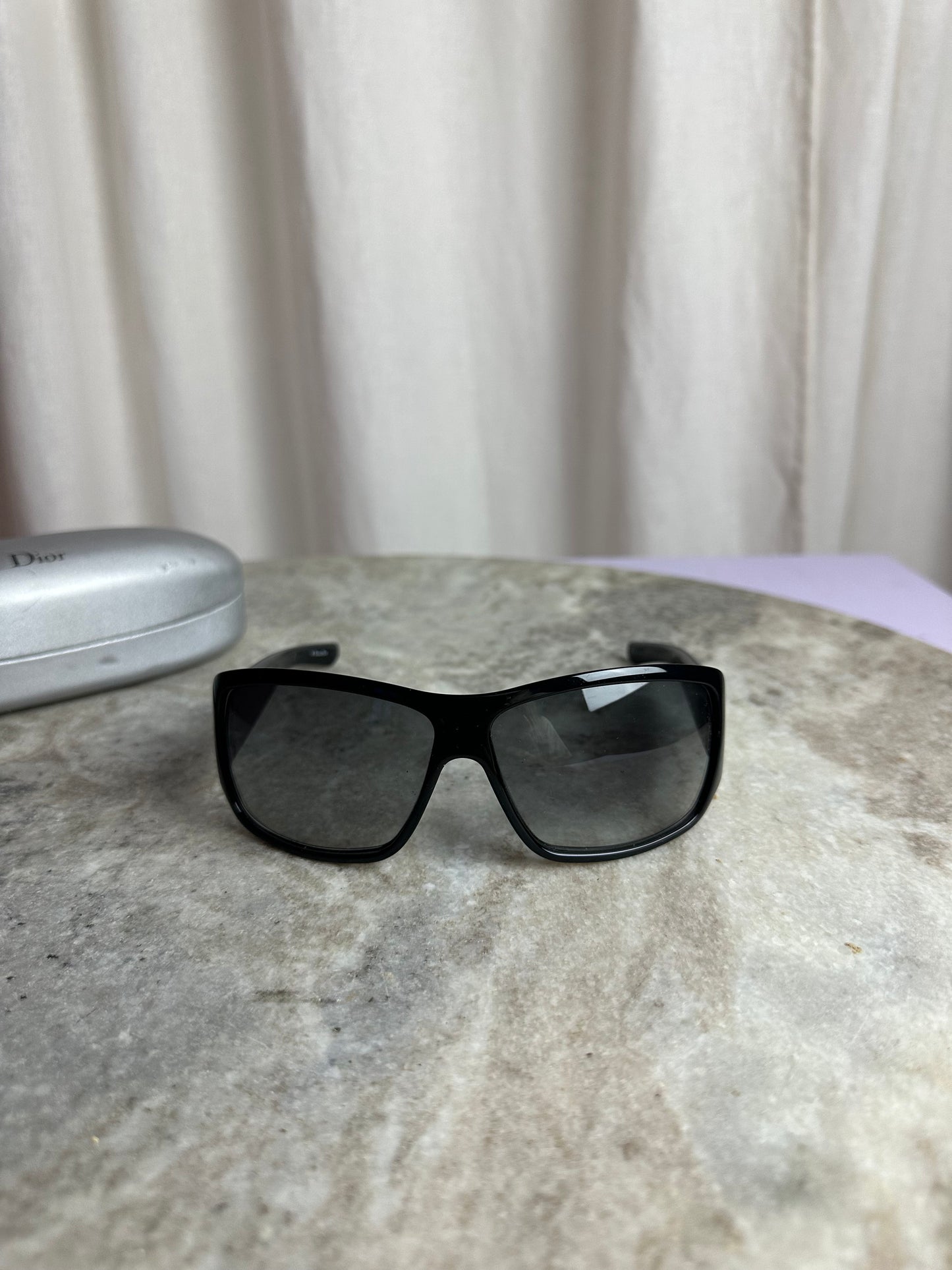 Zonnebril Dior– zwart montuur met strass