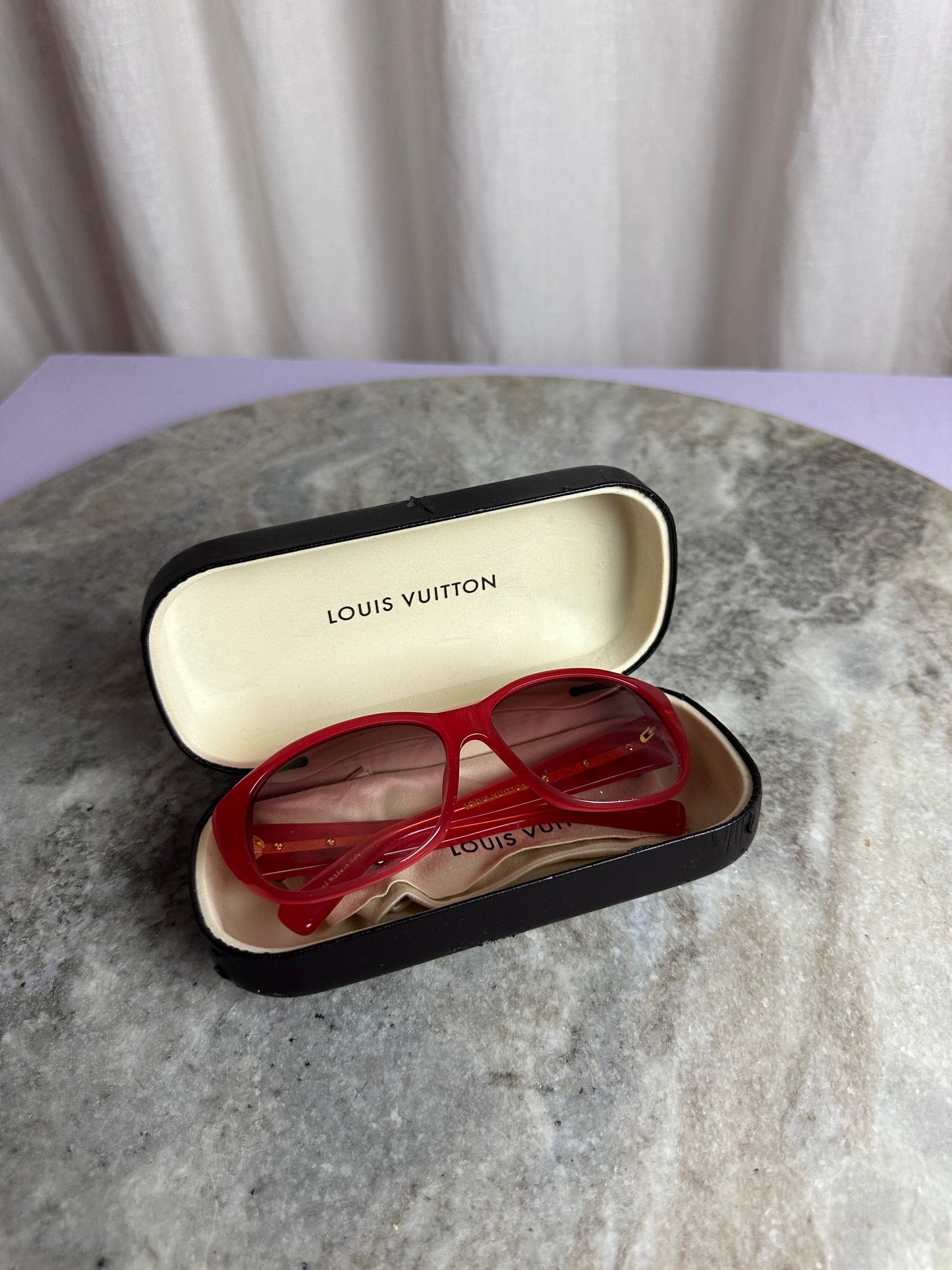 Zonnebril Louis Vuitton Fleur de Monogram rood