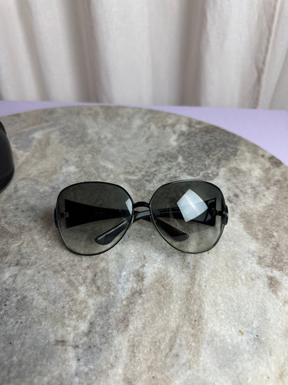 Zonnebril Gucci zwart