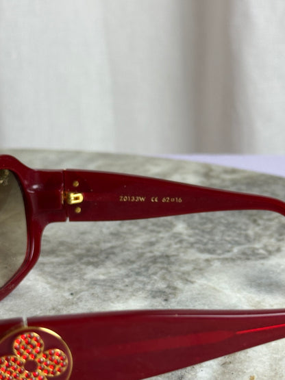 Louis Vuitton zonnebril – rood montuur met Monogram strass details