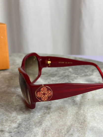 Louis Vuitton zonnebril – rood montuur met Monogram strass details