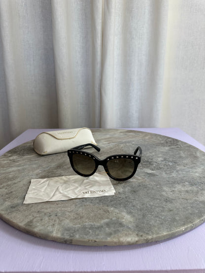 Zonnebril Valentino studs