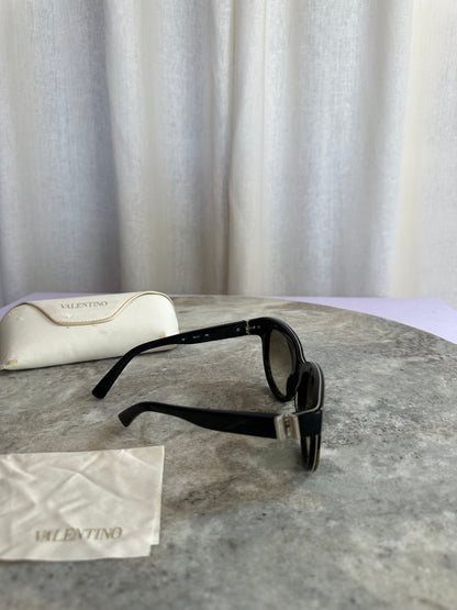 Zonnebril Valentino studs