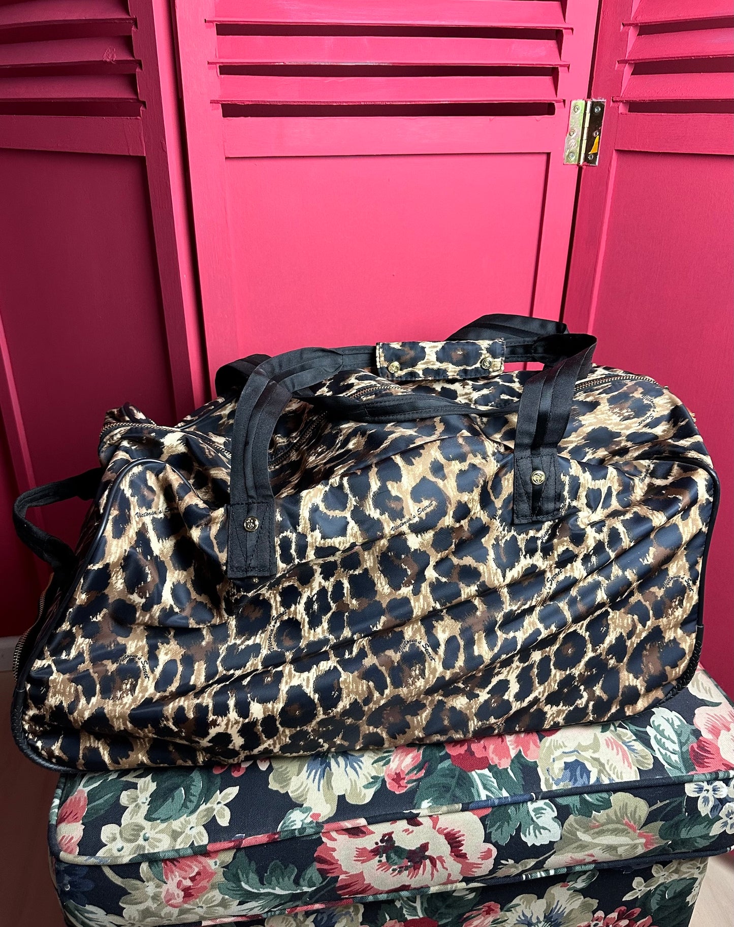 Reitas/koffer Victoria Secret panterprint