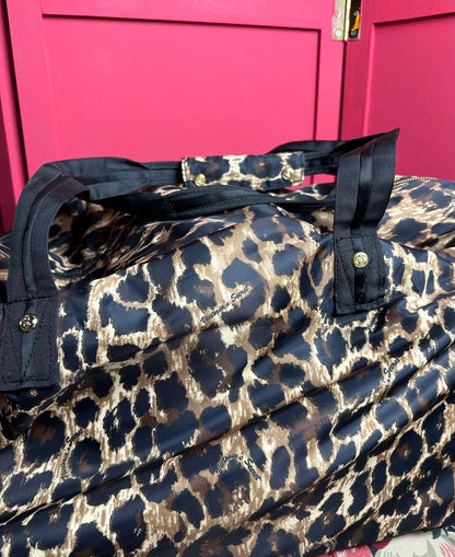 Reitas/koffer Victoria Secret panterprint