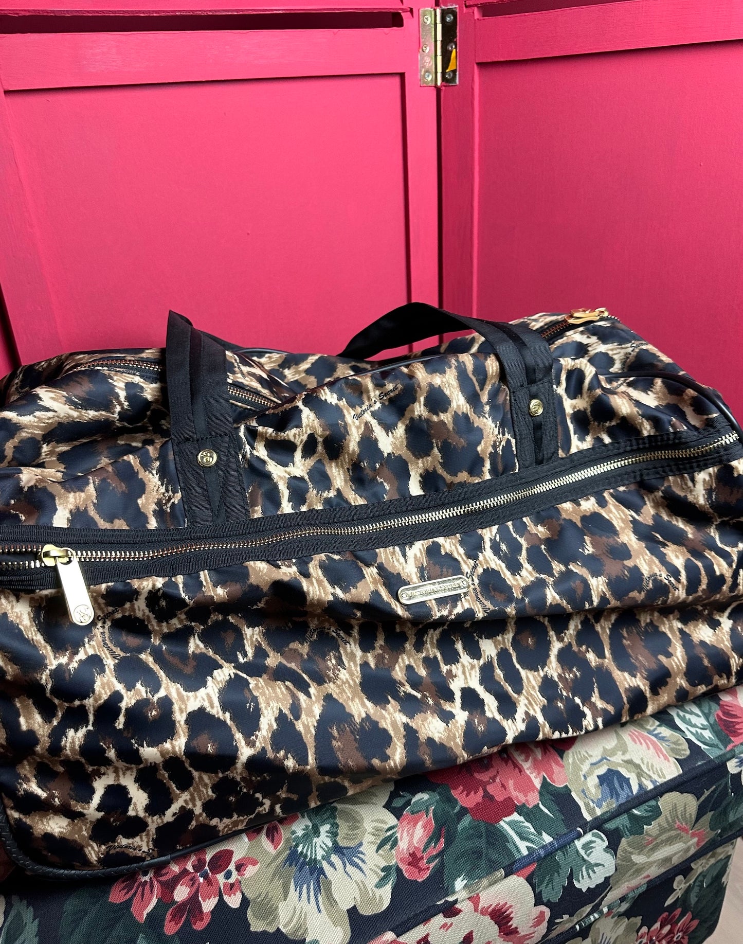 Reitas/koffer Victoria Secret panterprint