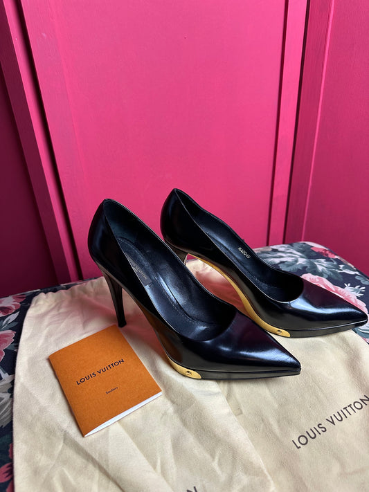 Pumps Louis Vuitton zwart&goud - Maat 38