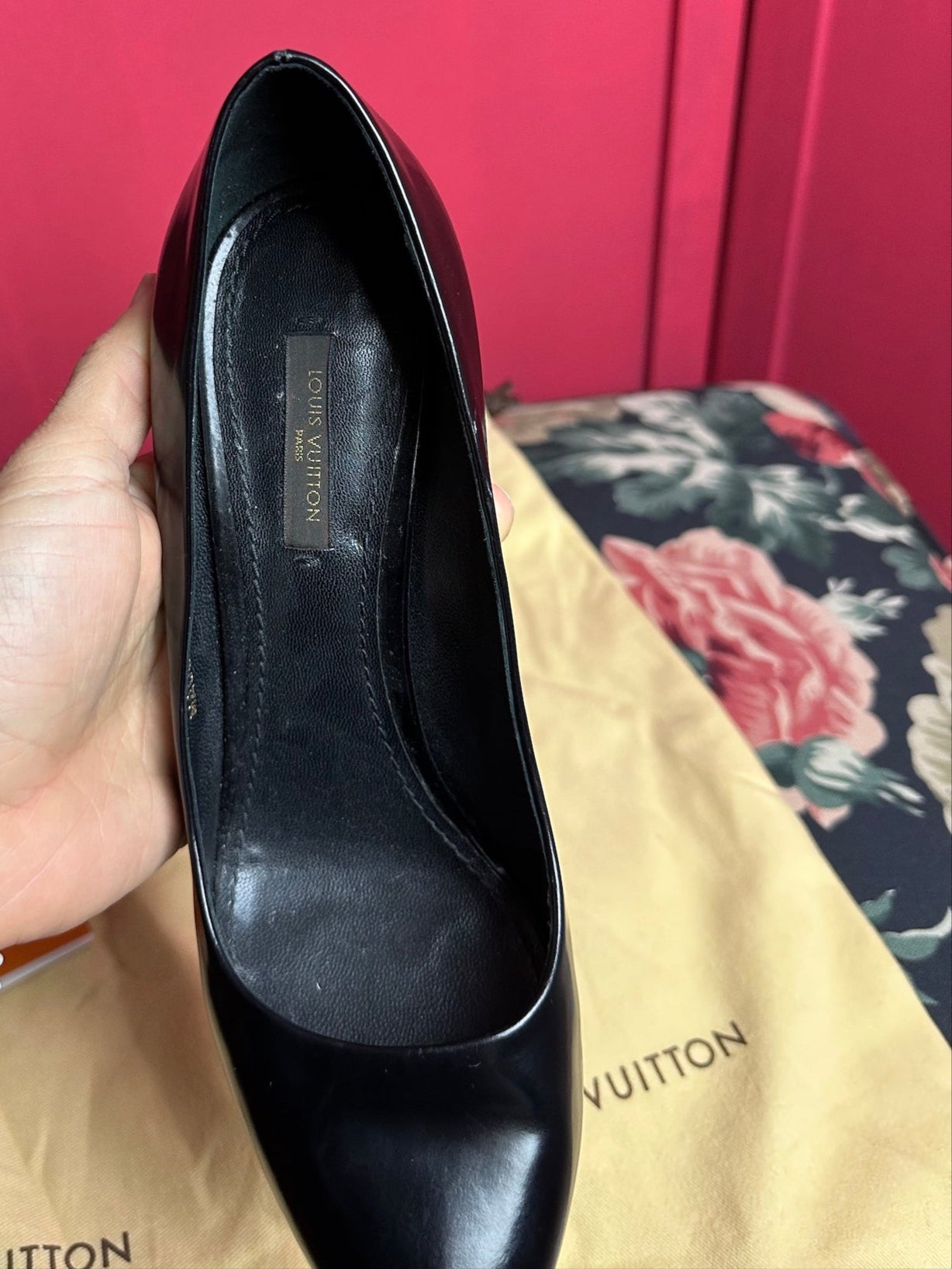 Pumps Louis Vuitton zwart&goud - Maat 38