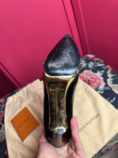 Pumps Louis Vuitton zwart&goud - Maat 38