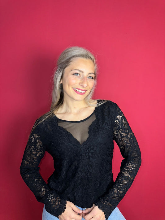 Top SET kant zwart - Maat 42