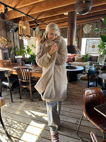 Jas Berenice Paris Teddy beige - Maat 1