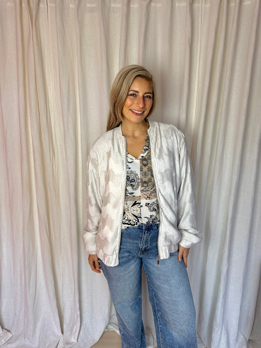 Jas Shoeby bomber Satin pleated beige maat M/L