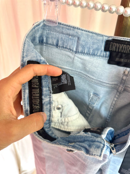 Jeans Drykorn flair lichtblauw maat 30 lengte 34