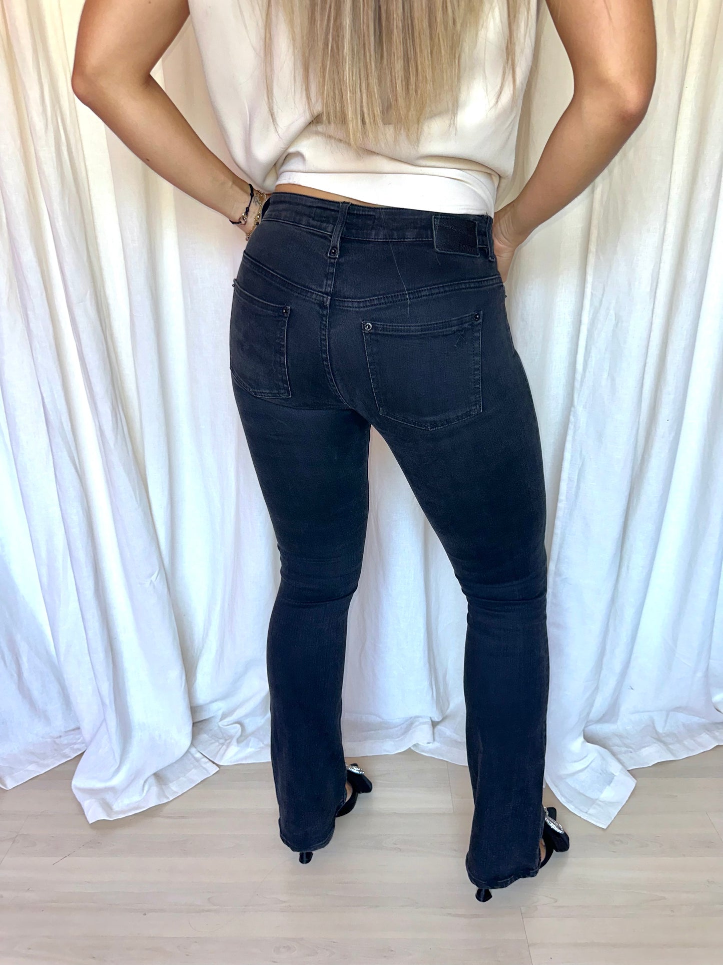 Jeans Drykorn flair zwart maat 27 lente 34