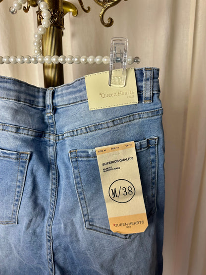 Jeans Queen Hearts damaged lichtblauw maat M