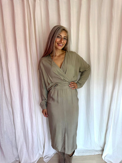 Jurk Humanoid khaki maat S