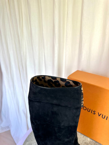 Laarzen Louis Vuitton suede zwart/ panterprint - Maat 39