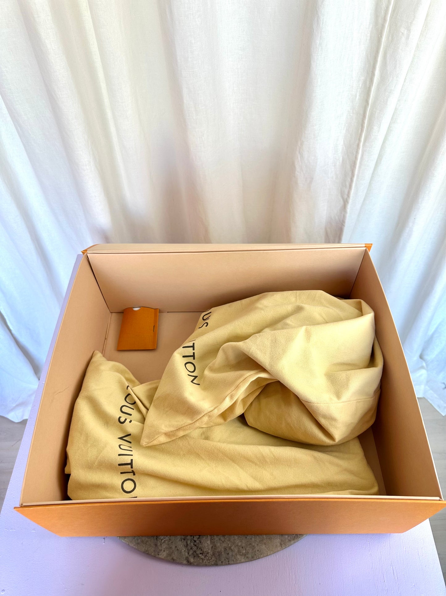 Laarzen Louis Vuitton suede zwart/ panterprint - Maat 39