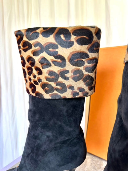 Laarzen Louis Vuitton suede zwart/ panterprint - Maat 39
