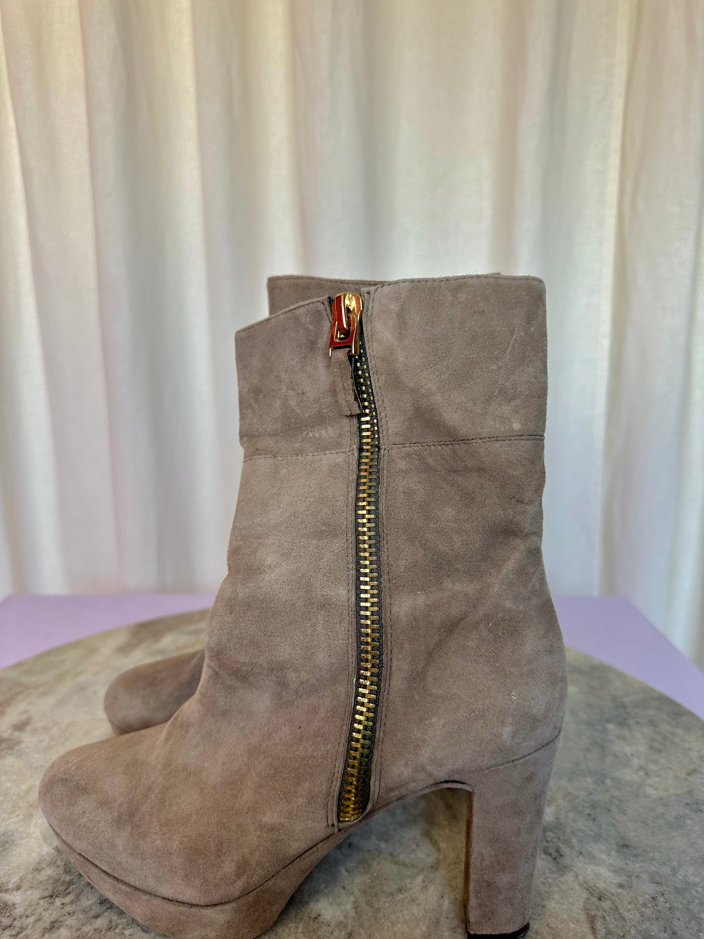 Laarzen Unisa suede hak taupe maat 37