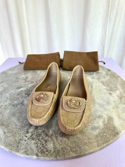 Loafers Gucci beige - Maat 36