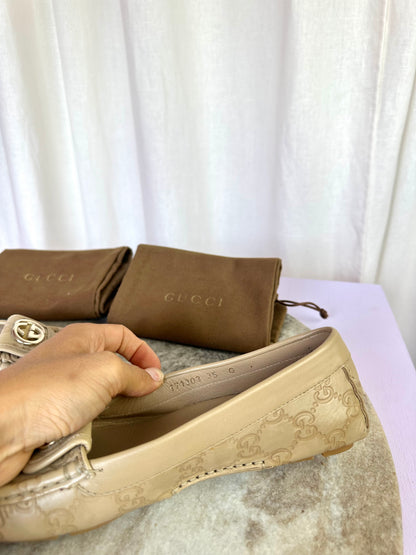 Loafers Gucci beige - Maat 36