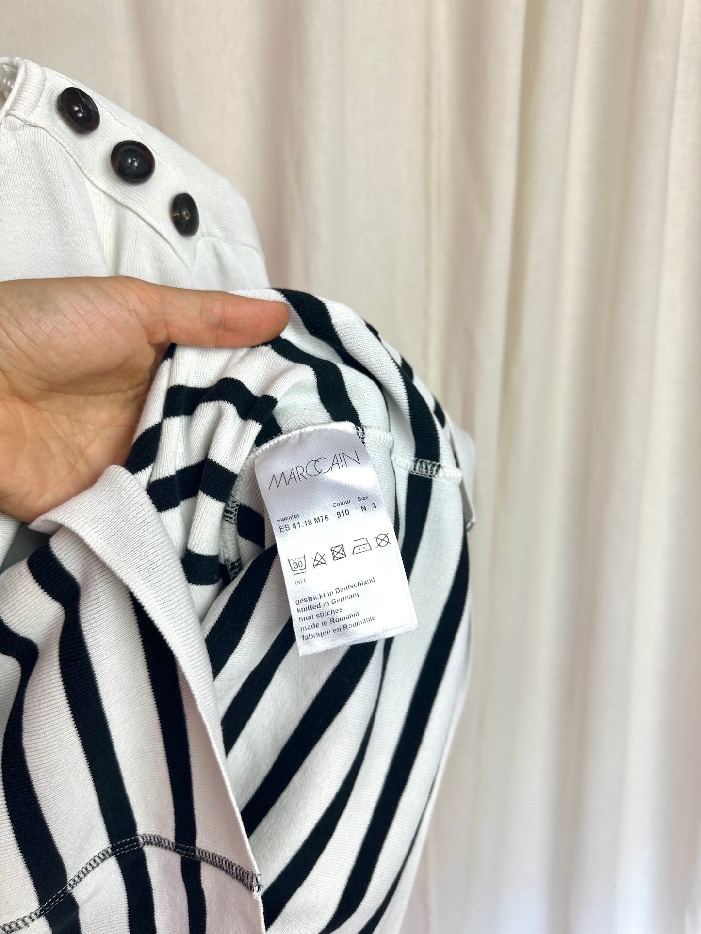 Longsleeve Marccain streep wit,zwart maat 3