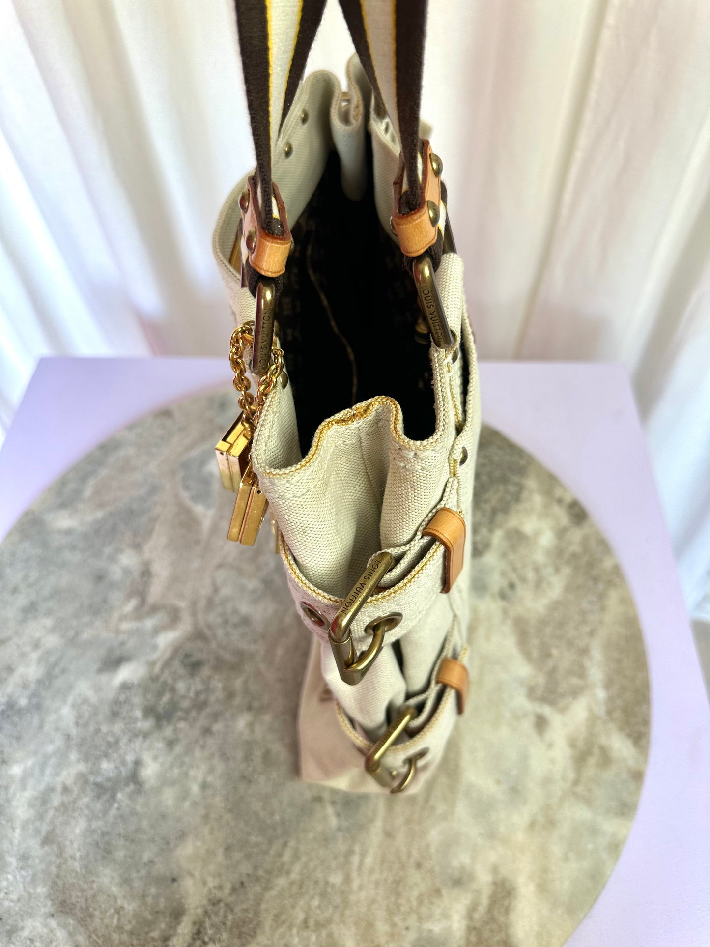 Louis Vuitton Globe shopper bag tote beige