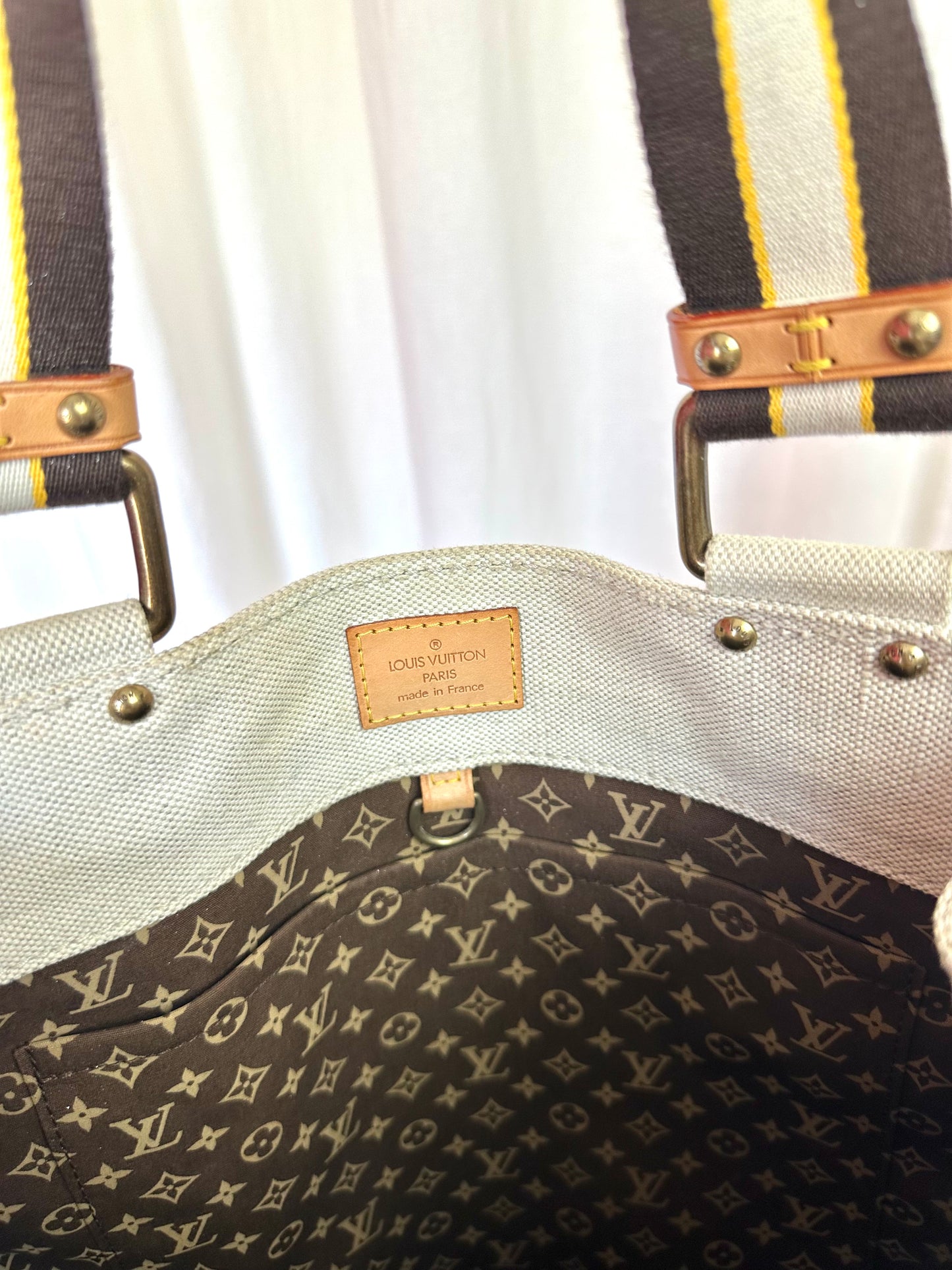 Louis Vuitton Globe shopper bag tote beige