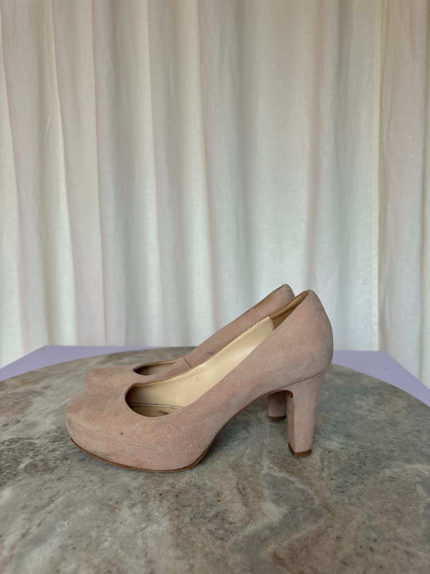 Pumps Unisa hakken suede beige maat 36