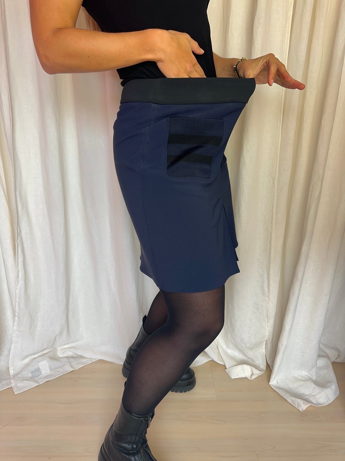 Rok Elisabetta Franchi donkerblauw/zwart italiaanse maat 46 - maat 40 (L)