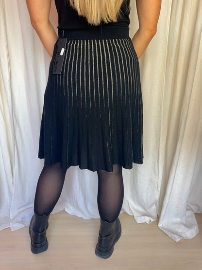 Rok Elli white midi plissé zwart,goud maat S/M