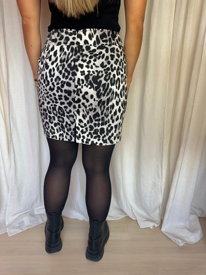 Rok Rozes of Avalon rok panterprint grijs maat S