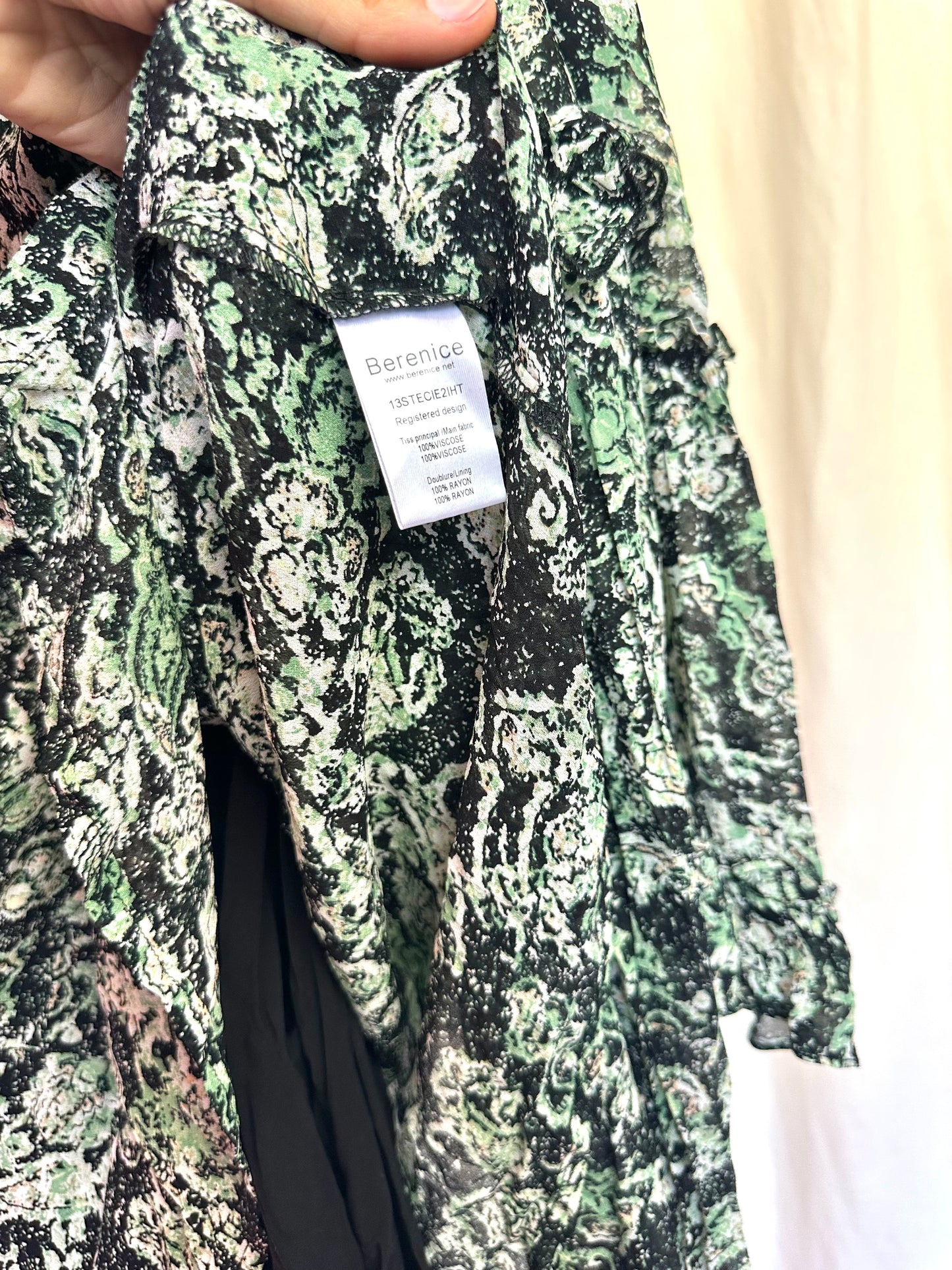 Set (Blouse+Rok) Berenice Paris print groen,zwart maat 40