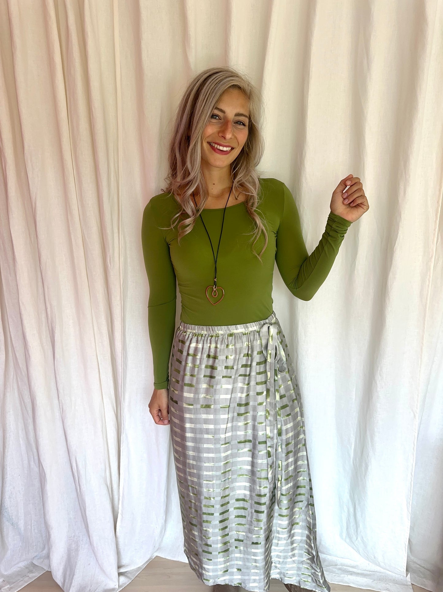 Set (Blouse+Rok) Humanoid print grijs,groen maat XS/S