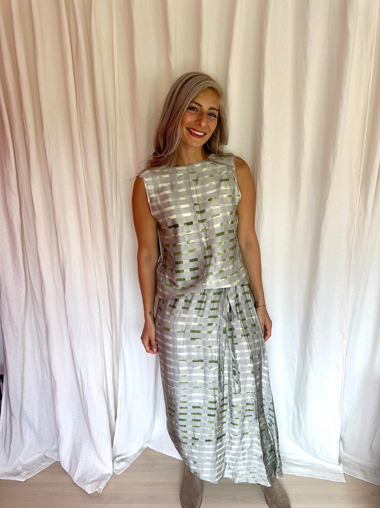 Set (Blouse+Rok) Humanoid print grijs,groen maat XS/S