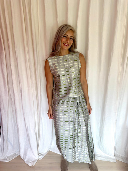 Set (Blouse+Rok) Humanoid print grijs,groen maat XS/S