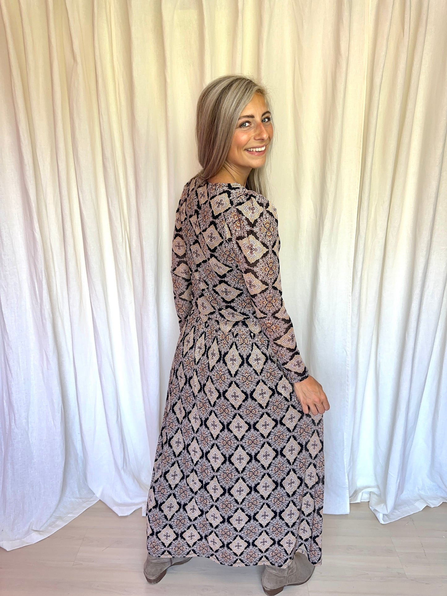 Set (Top+Rok) Freequent print bruin maat M