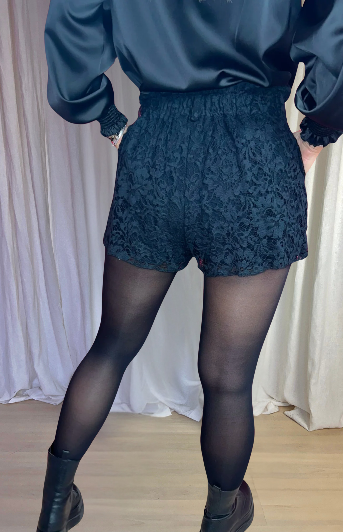 Short IRO kant zwart - Maat M