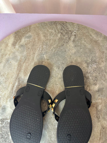 Slippers Petite Jolie zwart studs goud maat 36