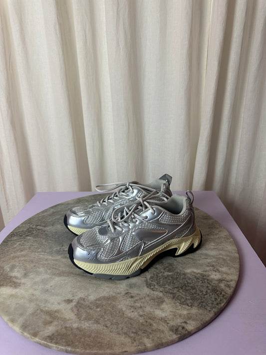 Sneakers ARKK trainers forma runner vintage zilver maat 40