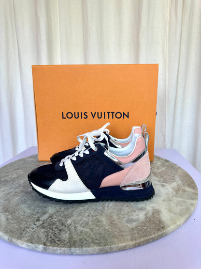 Sneakers Louis Vuitton donkerblauw/roze - Maat 35,5