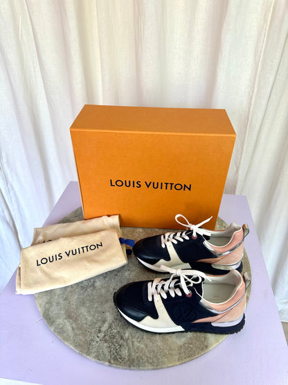 Sneakers Louis Vuitton donkerblauw/roze - Maat 35,5
