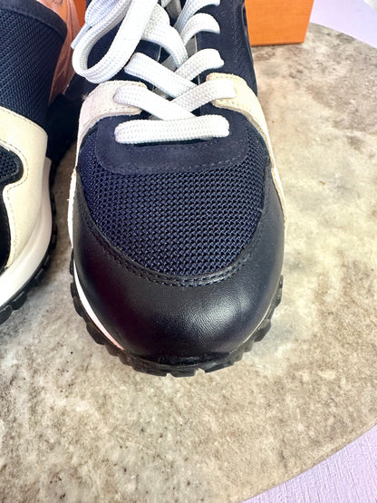 Sneakers Louis Vuitton donkerblauw/roze - Maat 35,5