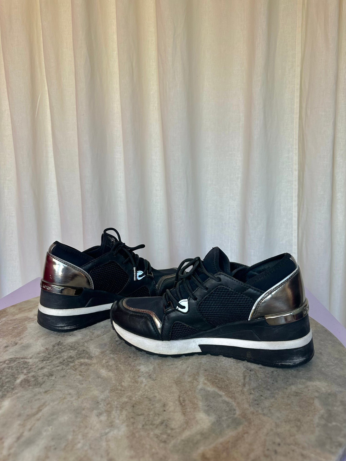 Sneakers Michael Kors zwart,zilver,wit maat 38,5