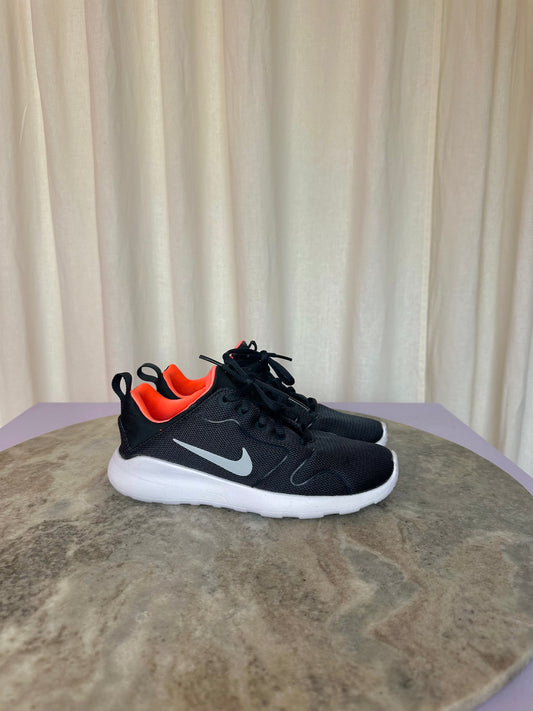 Sneakers NIKE zwart,wit maat 36,5