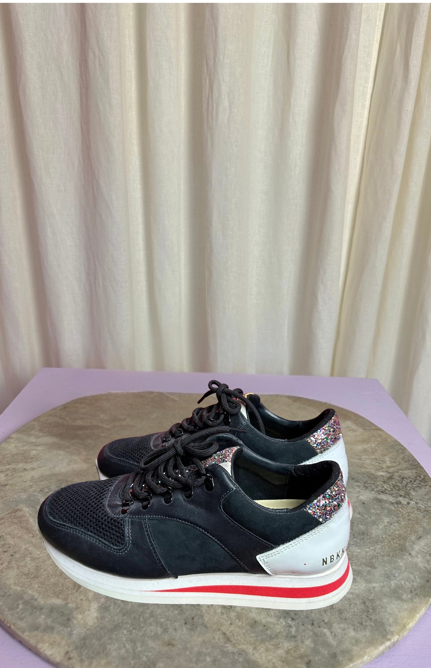 Sneakers Nubikk glitters zwart, rood maat 37