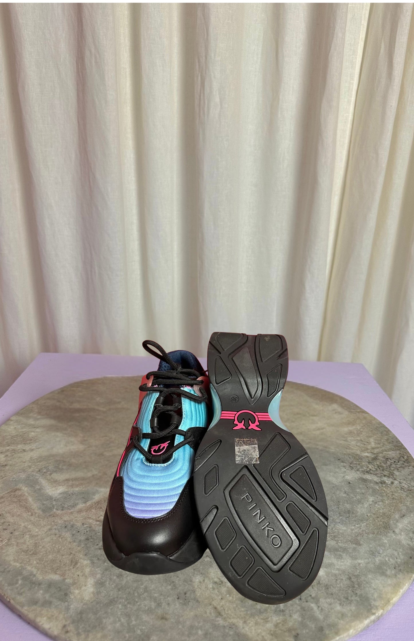 Sneakers PINKO zwart, roze, turquoise - Maat 36
