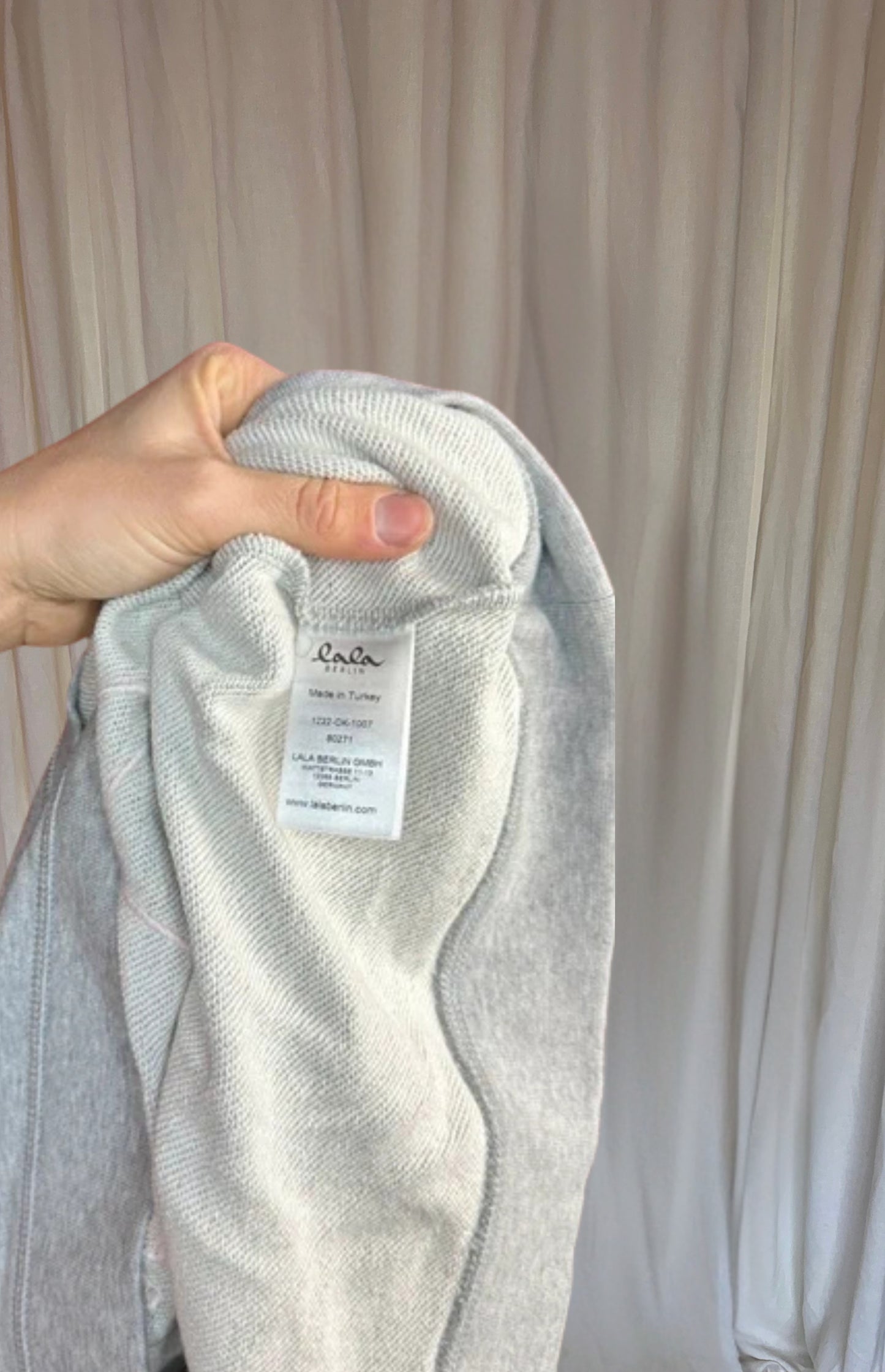 Sweater Lala Berlin lichtgrijs maat S