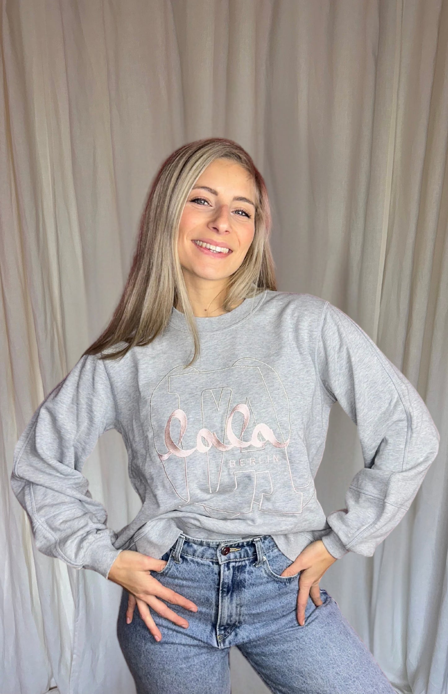 Sweater Lala Berlin lichtgrijs maat S